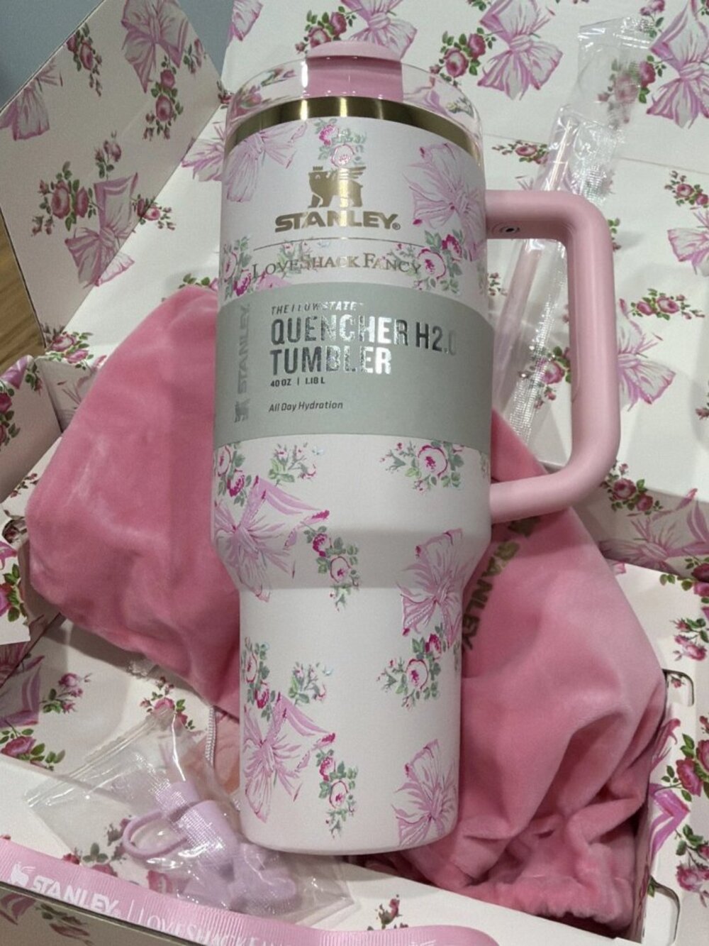 Love Shack Fancy x Stanley Tumbler 40oz Rosa Beaux Bow New in Box